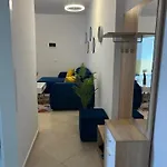 Διαμέρισμα Elegante Center *
