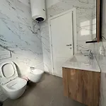 Διαμέρισμα Elegante Center *