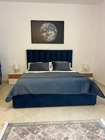 Elegante Center Apartment Durrës