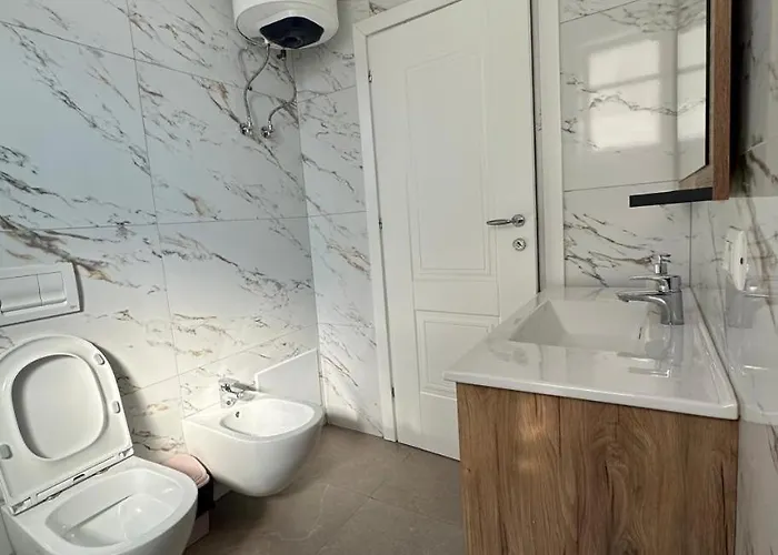 Apartment Elegante Center *